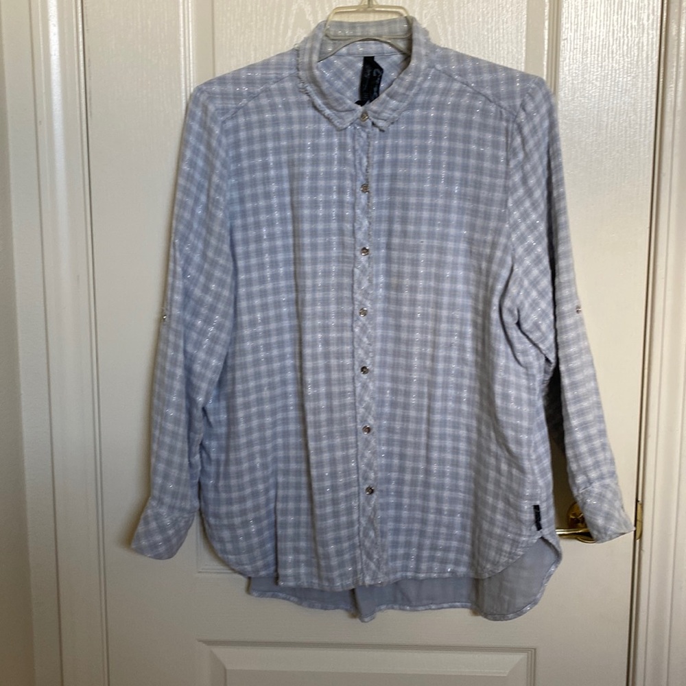 Seven 7  shirt